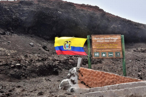 Z Quito: Wycieczka do wulkanu Cotopaxi i laguny Limpiopungo