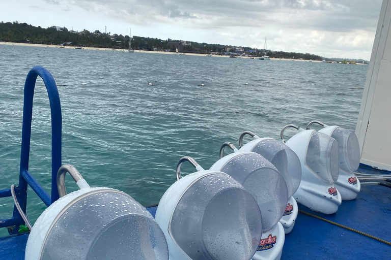 تجربة المشي تحت الماء في زنجبار، لا حاجة للسباحة