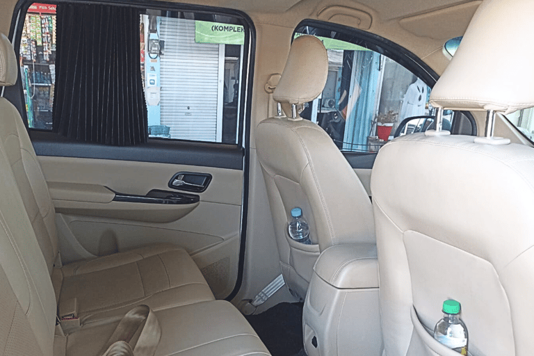 Bali : transfert privé de l'aéroport/du port à Kuta/SeminyakSeminyak, Kerobokan, Batu Belig jusqu'au port de Padangbai