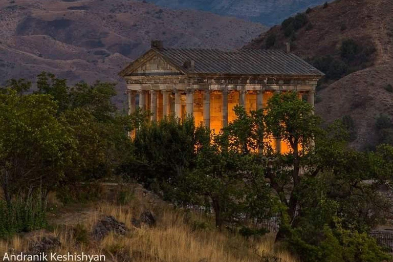 2 Countries in 1 Day:From Tbilisi to Armenia-Sevan & Yerevan