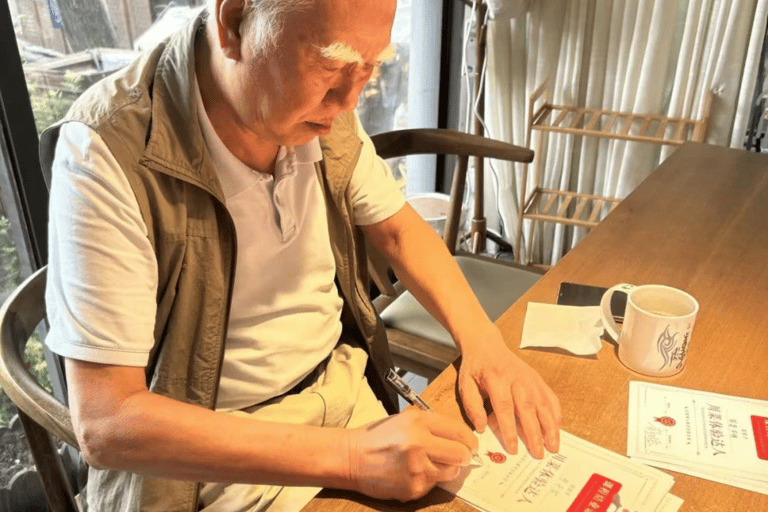 Chengdu: Sichuan Cooking Class with Market Tour