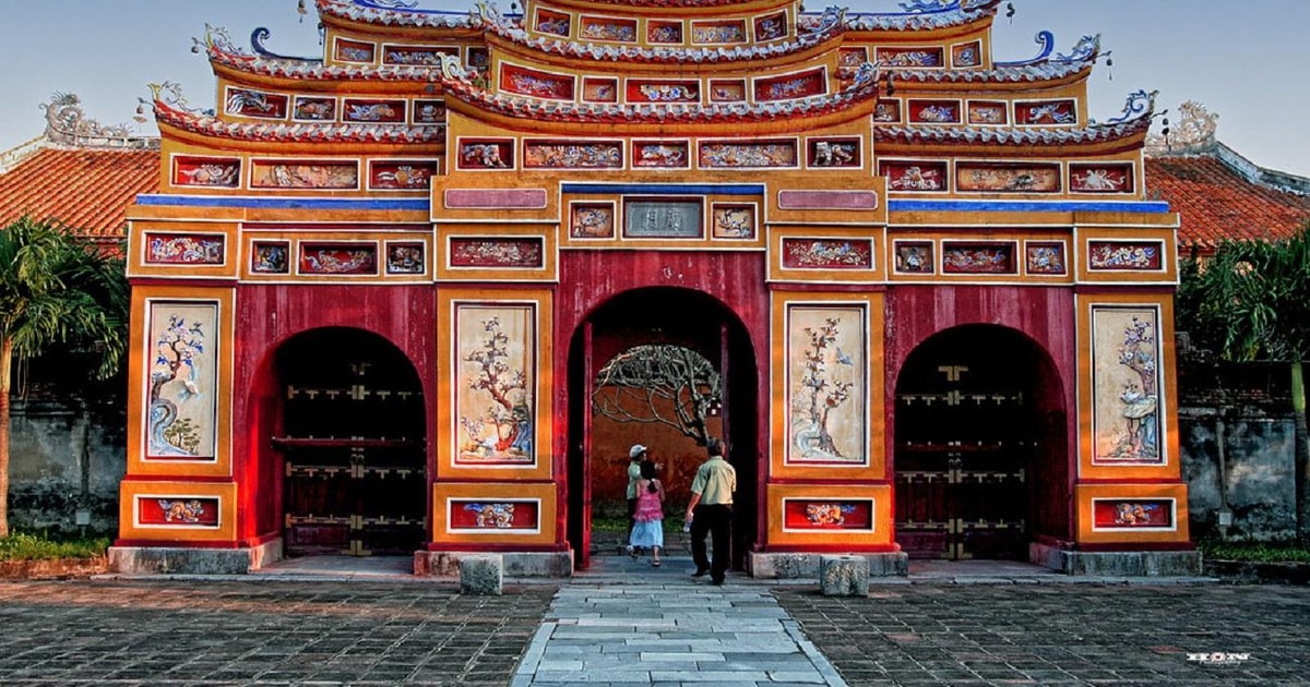 Visita De Un D A A La Ciudad De Hue Desde Da Nang Y Hoi An En Coche Y