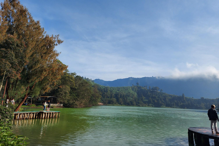 从日惹出发的日出西库尼尔山和迪恩高原之旅从日惹到日出 Sikunir 和 Dieng 高原之旅