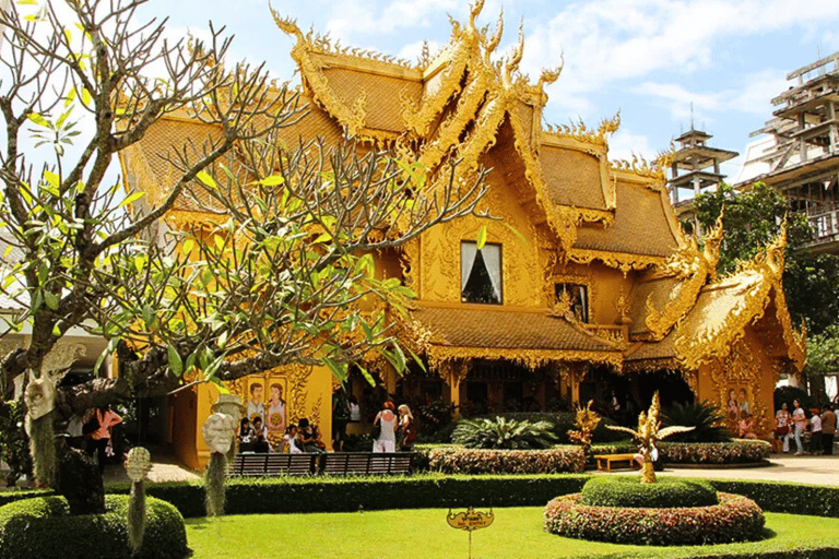 Chiang Mai: 2-Day Luang Prabang Slow Boat Tour & Hotel Chiang Mai:2-Day River Cruise to Luang Prabang&Pak Ou Caves