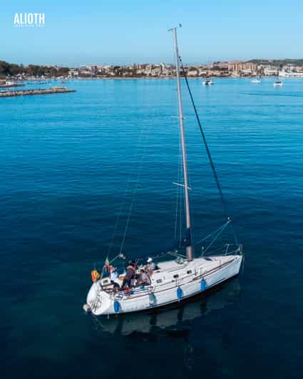 Cagliari: Sailing Tour around the Devil's Saddle with Aperitif