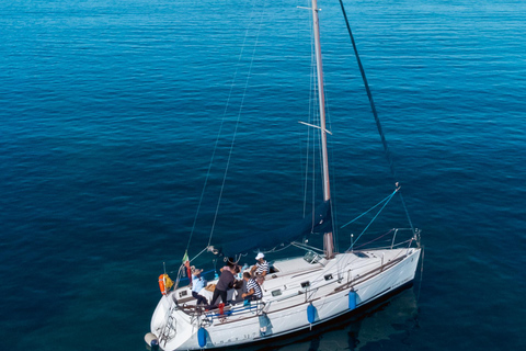 Cagliari: Sailboat tour with aperitif around the Devil's Saddle Devil's Saddle: 3-hour sailing tour, aperitif around the Saddle