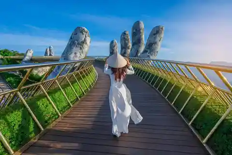 Desde Da Nang Tour de día completo Colinas de BaNa, Puente Dorado