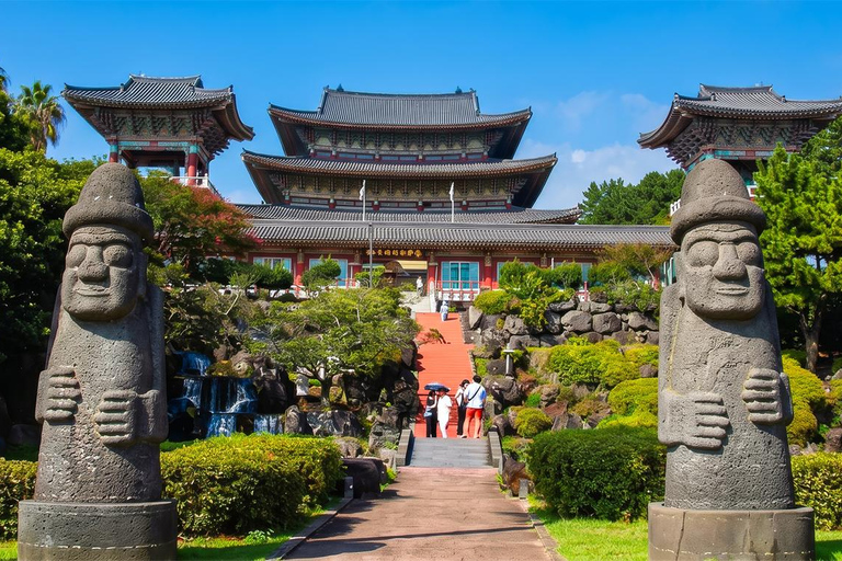 Jeju: UNESCO South & East Highlights 2 Days Combo Tour
