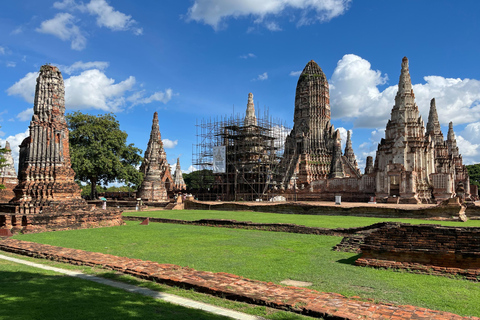 Wat Muang Angthong & Ayutthaya UNESCO Temples Private Tour