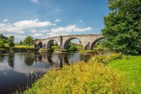 Glasgow Landausflug: - Loch Lomond - Stirling Castle