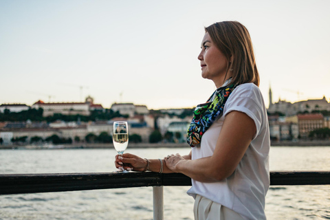 Budapest: 2-Hour Cruise with Hungarian Dinner on the Danube