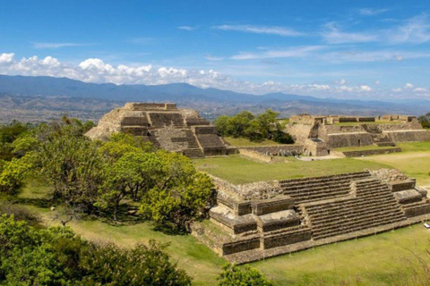 Oaxaca: Monte Alban, Cuilapam und Kunsthandwerker-Dörfer Tour