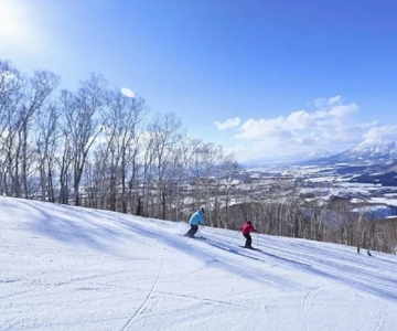 Excursão de 1 dia para esquiar em Hokkaido: Estância de Esqui Internacional de Sapporo