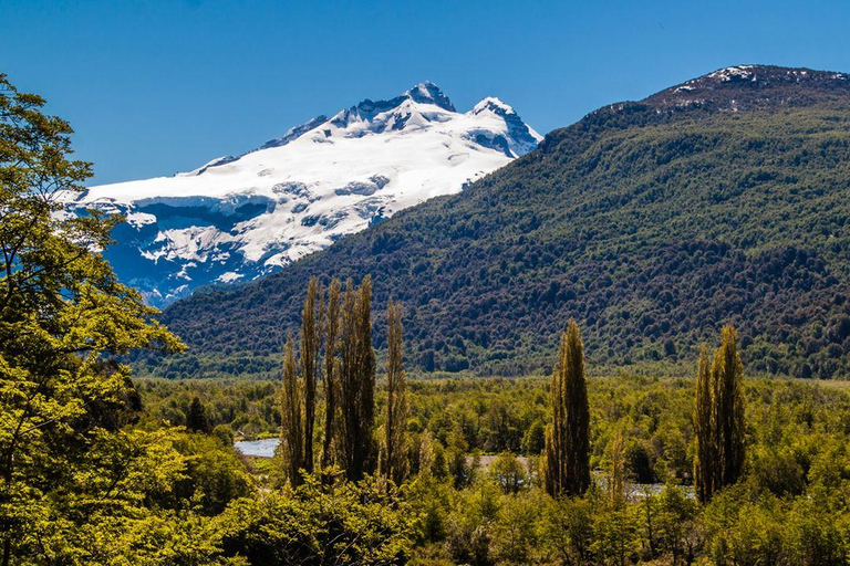 Bariloche: Cerro Tronador and Ventisquero Negro Tour English or Portuguese Departure
