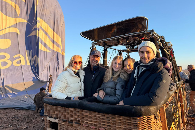 Marrakech: Sunrise Hot Air Balloon Flight and Berber Breakfast