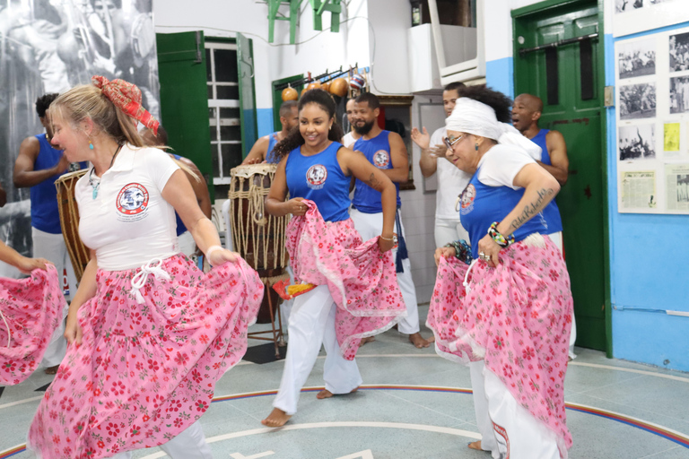 Salvador: Cultural Night of Capoeira, Samba, and Drumming