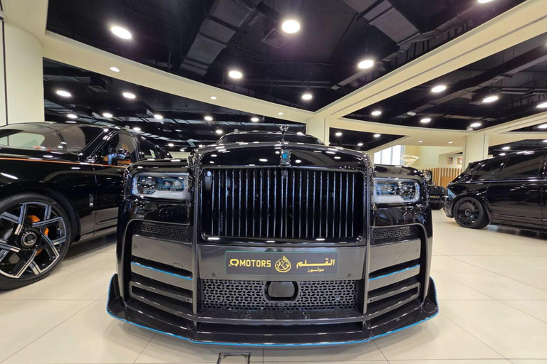 迪拜：豪华车展厅之旅（含迪拜购物中心送达服务）迪拜：豪华轿车展厅之旅，含迪拜购物中心送达服务