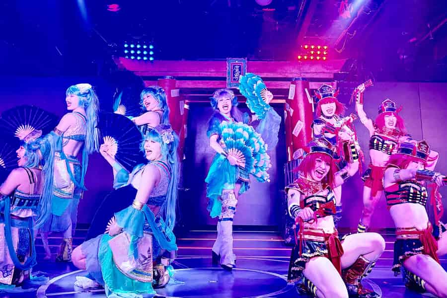 Tokio: Samurai Show Ticket mit 2 Getränken. Foto: GetYourGuide