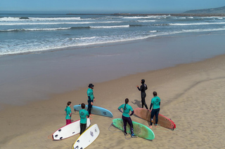 Figueira da Foz: Group Surfing Lesson at Cabedelo Beach