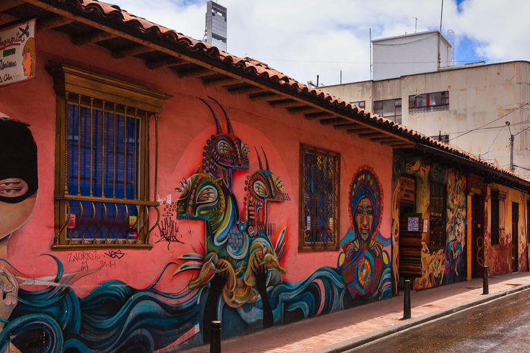 VISITE DE BOGOTA, CANDELARIA ET MONSERRATEBOGOTA CANDELARIA TOUR SURROUNDINGS