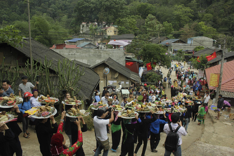 Hà Giang HORIZONTE DE DIVINIDAD Tour con jinete local fácil 3 DíasHa Giang HORIZONTE DE DIVINIDAD Tour con jinetes locales fáciles 3 Días