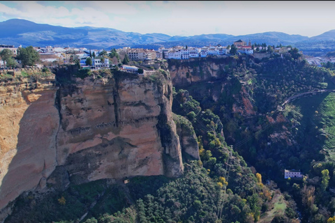 Ronda: Journey through the skies of Andalusia