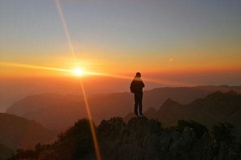 Private Sunrise Hike to Pico Ruivo with Hotel Pickup Madeira: Sunrise Hike to Pico Ruivo with Hotel Pickup