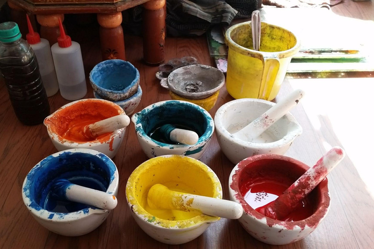 Udaipur: Traditional Miniature Painting Class