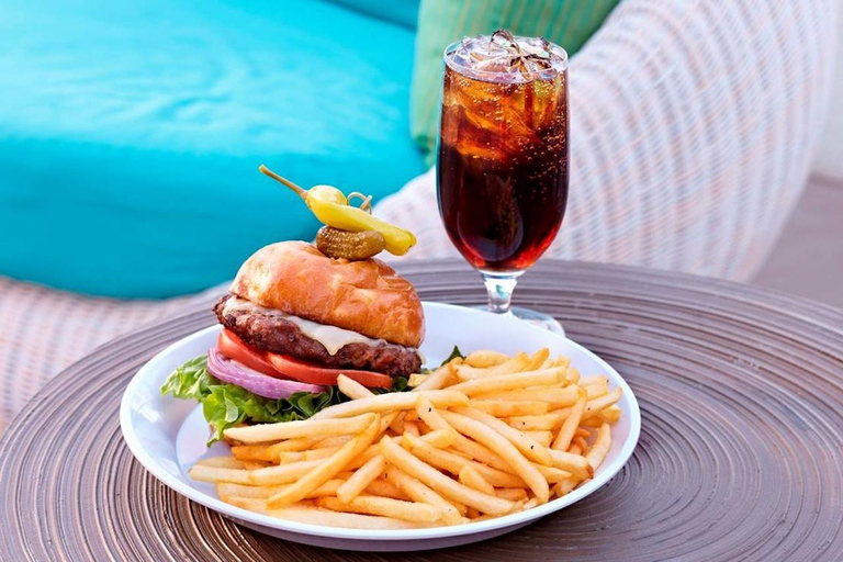Palm Springs: Omni Rancho Las Palmas Resort Pool Day Pass