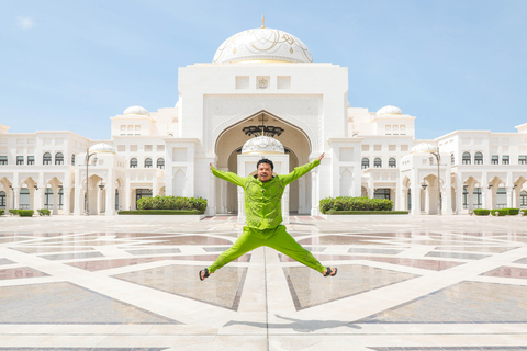 Abu Dhabi: Private Photoshoot at Qasr Al Watan