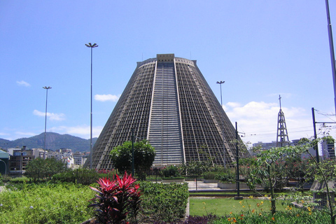 Rio de Janeiro: Modern Architecture Experience with Guide