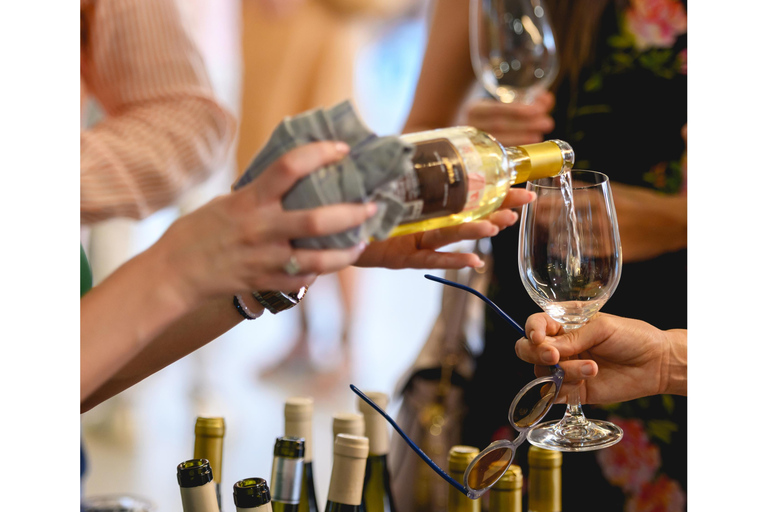 Swiss Fondue Workshop: Learn How to Make It and Taste It Private Swiss Fondue Class: Preparation, Local Products & Tasting