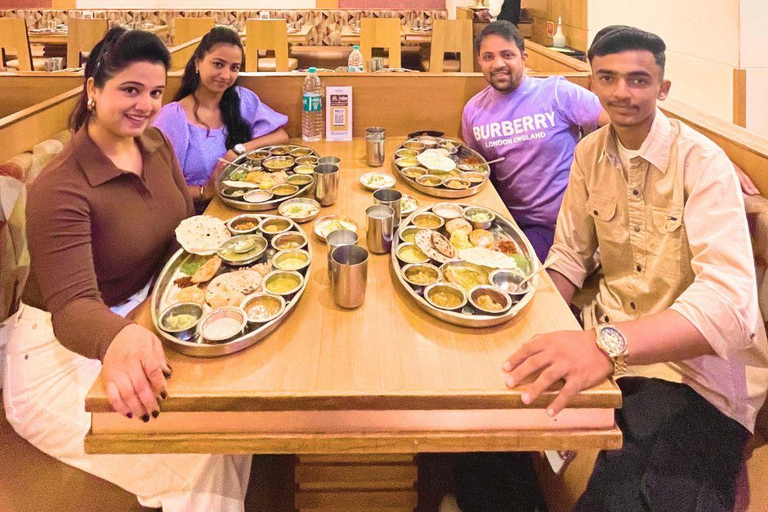 En kunglig indisk matupplevelse i Mumbai – obegränsad mat