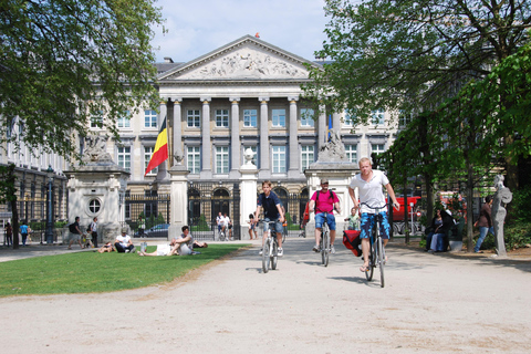 Brussels: Sightseeing Bike Tour