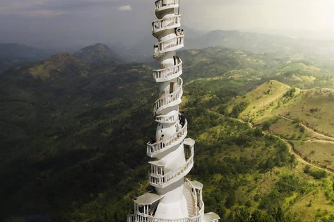 Kandy: Private Ambuluwawa Tower and 3-Temple Loop Tour