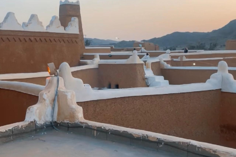 Riyadh: 2-day tour of 5 heritage villages and a safari trip
