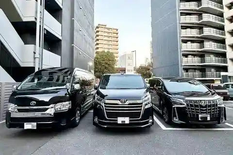 Haneda Airport (HND): Private Transfer to/from Hakone
