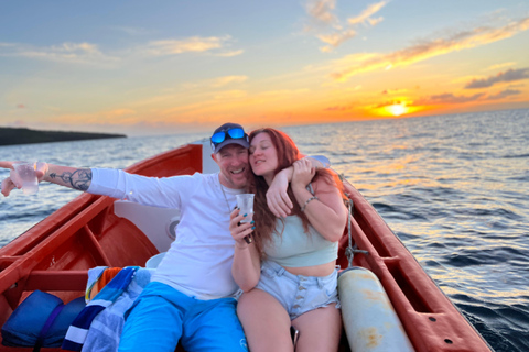 Soufriere: Private Sonnenuntergangs-Kreuzfahrt mit Getränken