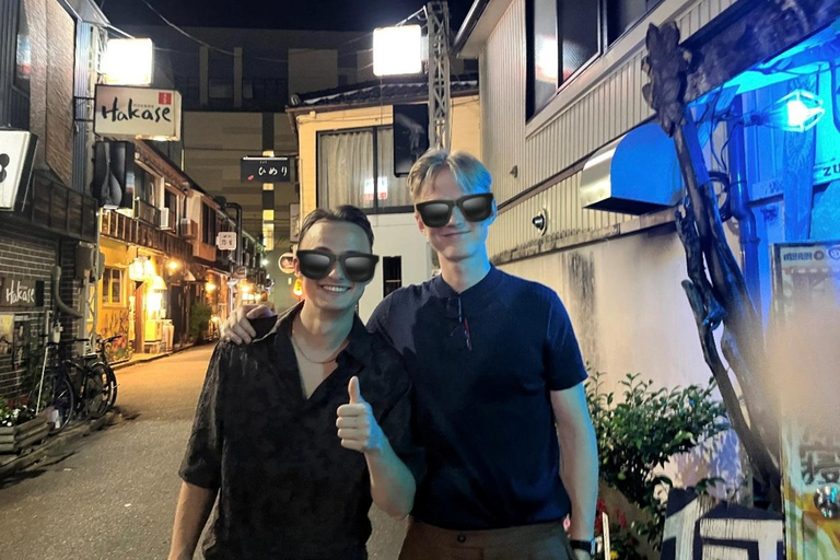 Kanazawa: Private Local Bar Hopping Tour with 4 Drinks