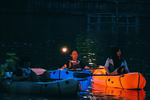 Pékin : Fête du bateau illuminé dans le parc LongtanBateau unique