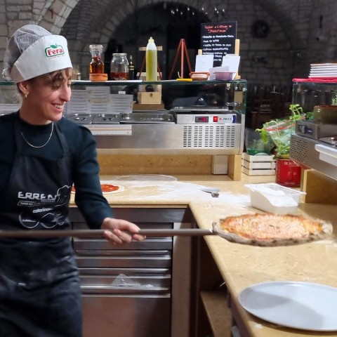 Visit Putignano Make and Taste Gourmet Pizza in Castellana Grotte