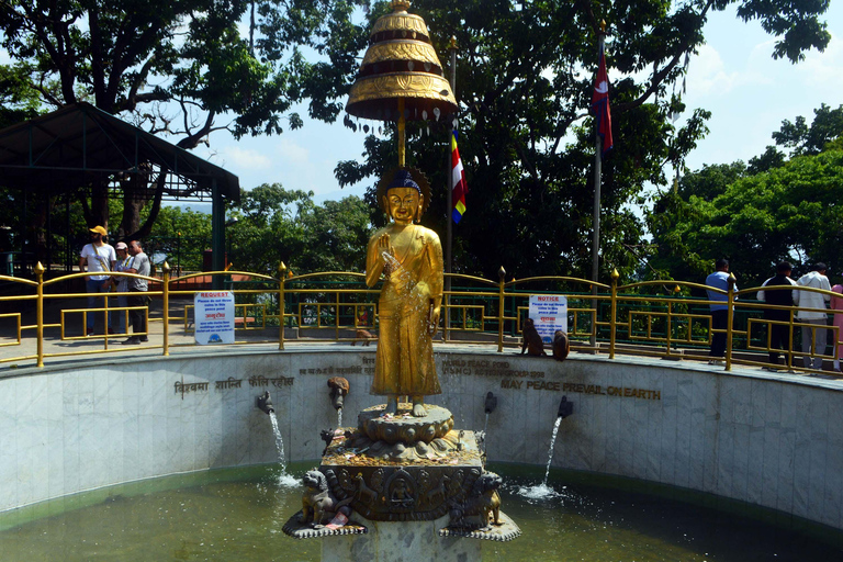Les yeux de la sagesse de Katmandou : une exploration des stupas bouddhistes