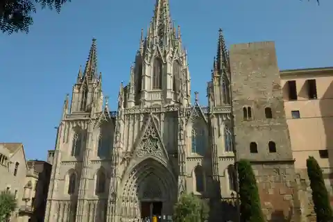 Barcelone : Visite à pied des légendes du quartier gothique avec tapas