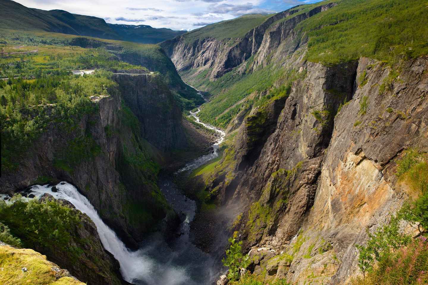 Eidfjord: Shore Excursion with Scenic Adventure