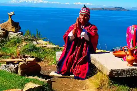 Desde Cusco: Puno Tour 2 Días Uros, Amantaniny y Taquile