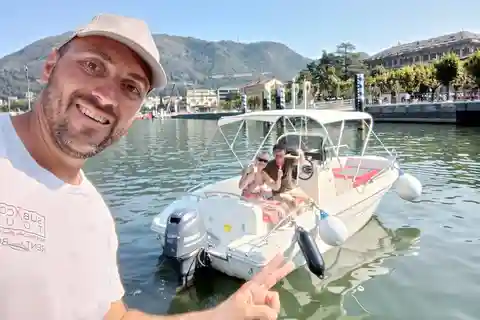 コモ湖: 4 時間のプライベート ボート レンタル