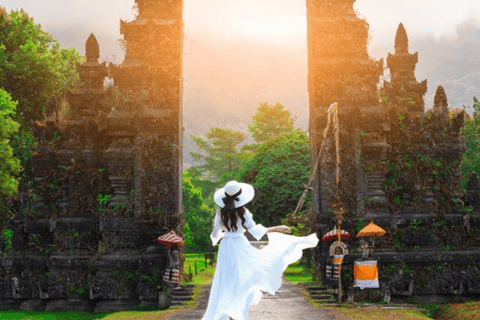 Bali : Full Day Ulundanu - Tanah Lot Tour