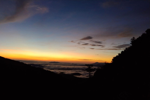 Santa Ana Volcano Sunrise Hike & Coatepeque Lake Tour