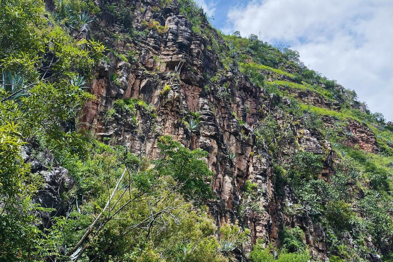Extreme Trekking by Camino Real: Barichara- Chicamocha Canyon Full Day