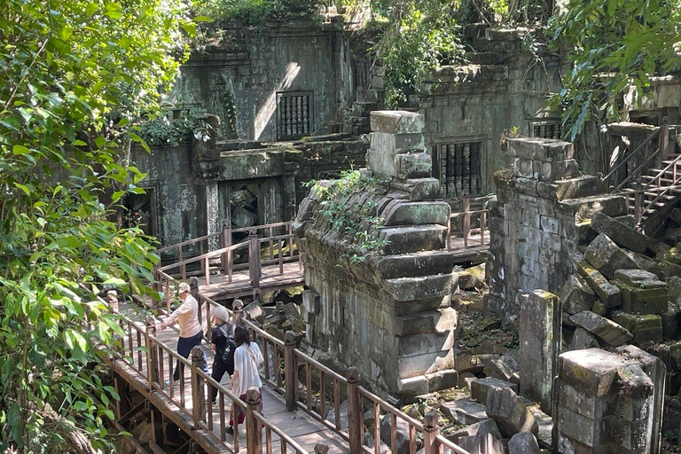 Siem Reap: 2-Day Angkor & Tonle Sap Tour with Japanese Guide